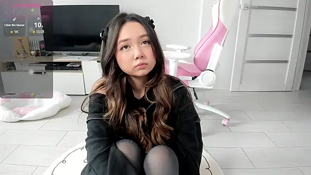 Snapshot of Fluffy_Rose chatting on 18, 5, 2026 Fluffy Rose online show from 18, 5, 2026