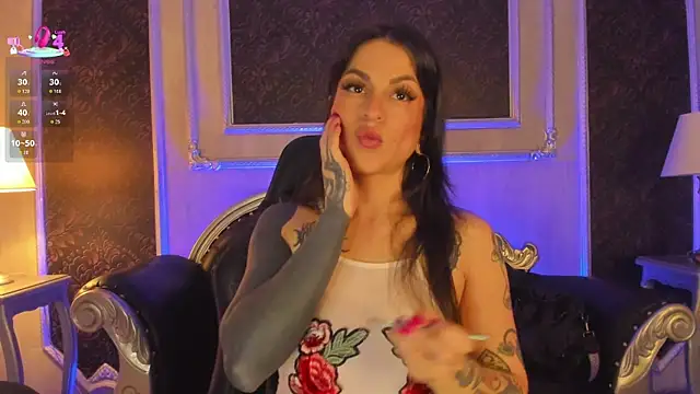 Snapshot of MeganDraco_ chatting on 29, 6, 2026 MeganDraco online show from 29, 6, 2026