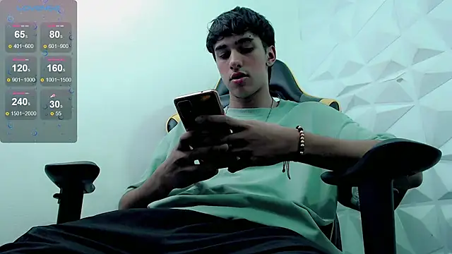 Snapshot of Jake_tripp chatting on 4, 12, 2024 Jake tripp online show from 4, 12, 2024