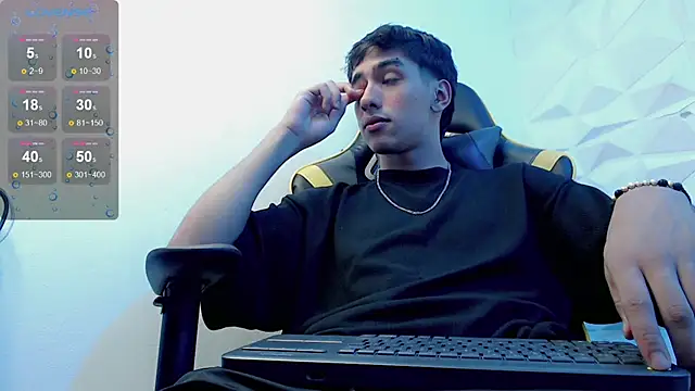 Snapshot of Jake_tripp chatting on 13, 12, 2024 Jake tripp online show from 13, 12, 2024