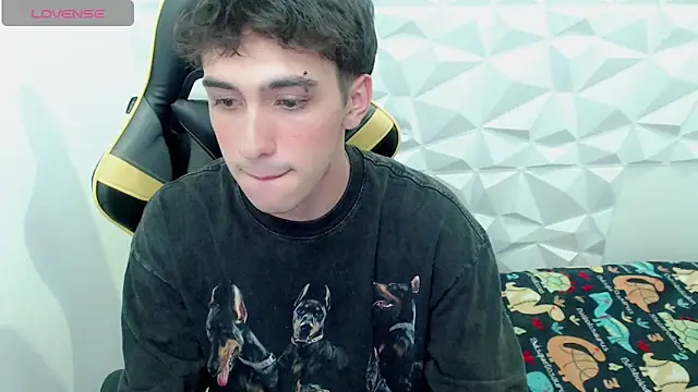 Snapshot of Jake_tripp chatting on 8, 1, 2025 Jake tripp online show from 8, 1, 2025