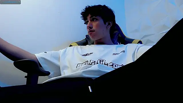 Snapshot of Jake_tripp chatting on 19, 2, 2025 Jake tripp online show from 19, 2, 2025