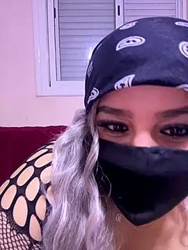 Snapshot of mari_layali chatting on 4, 12, 2024 mari layali online show from 4, 12, 2024