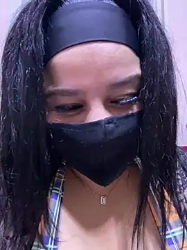 Snapshot of mari_layali chatting on 18, 2, 2025 mari layali online show from 18, 2, 2025