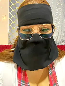 Snapshot of mari_layali chatting on 5, 10, 2025 mari layali online show from 5, 10, 2025