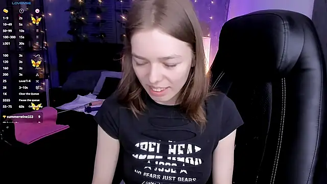Snapshot of Tina_Tayllor chatting on 19, 3, 2025 Tina Tayllor online show from 19, 3, 2025