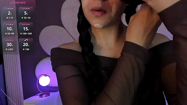 Susa1userma  online show from 19, 12, 2025