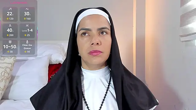 ClaraMariaMon online show from 4, 12, 2025