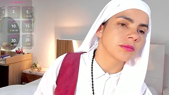 ClaraMariaMon online show from 31, 3, 2026