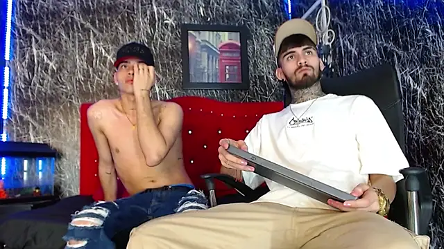 Snapshot of Brutal_Sex_Fucking chatting on 16, 12, 2024 Brutal Sex Fucking online show from 16, 12, 2024