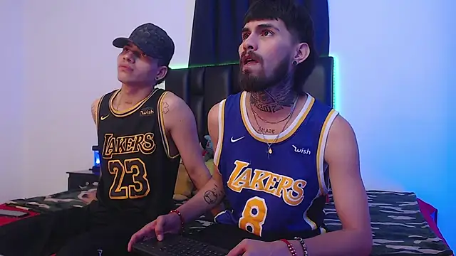 Snapshot of Brutal_Sex_Fucking chatting on 13, 3, 2025 Brutal Sex Fucking online show from 13, 3, 2025