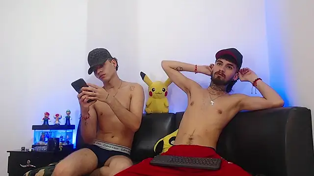 Snapshot of Brutal_Sex_Fucking chatting on 13, 3, 2025 Brutal Sex Fucking online show from 13, 3, 2025