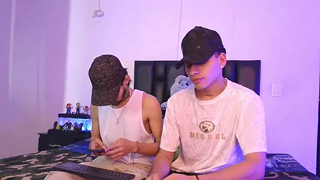 Snapshot of Brutal_Sex_Fucking chatting on 9, 9, 2025 Brutal Sex Fucking online show from 9, 9, 2025