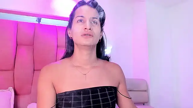 Snapshot of jennifer_ts chatting on 4, 2, 2025 jennifer ts online show from 4, 2, 2025