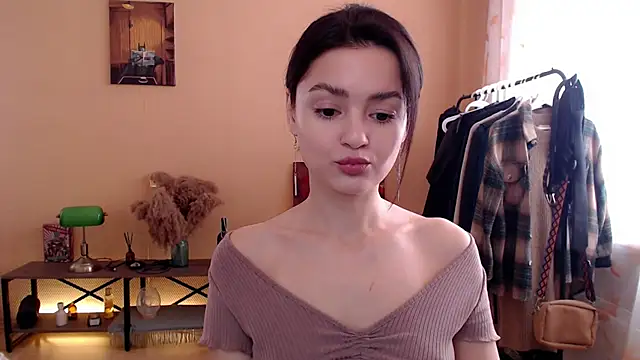 CuteRuby99 online show from 1, 10, 2025