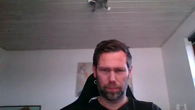 Snapshot of Gotta1 chatting on 19, 2, 2025 Gotta1 online show from 19, 2, 2025