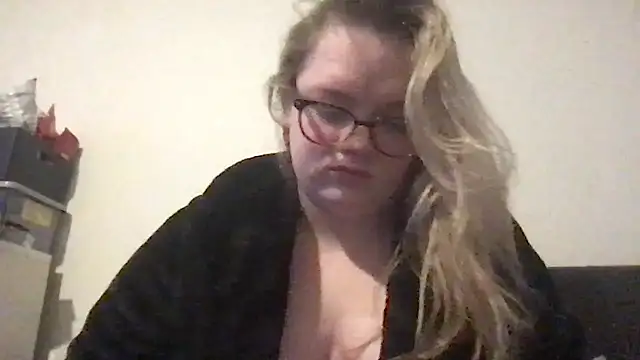 honeyyy24 online show from 11, 1, 2025