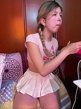 KittieCatty online show from 5, 10, 2025