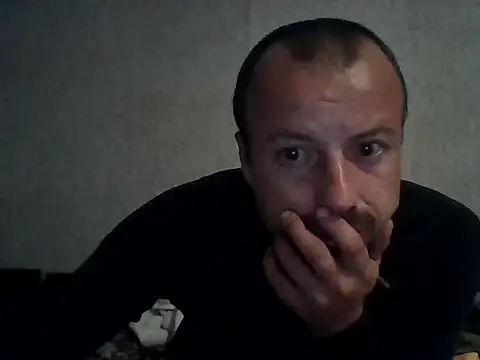 Nikolaiyy online show from 4, 12, 2025