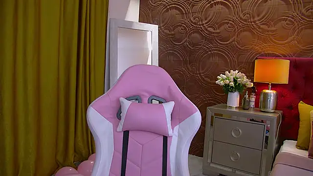 IrisMonn online show from 17, 12, 2024