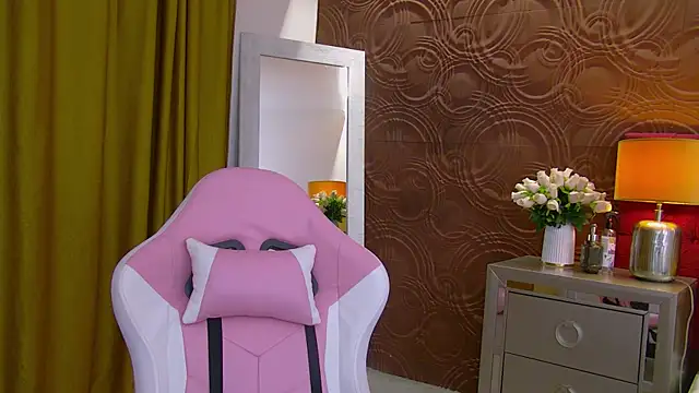 IrisMonn online show from 19, 12, 2024