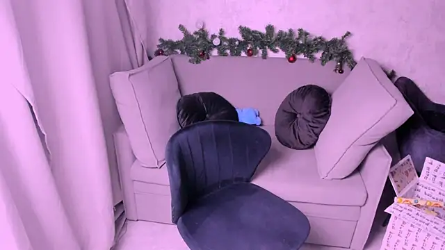 Snapshot of kirraa_ chatting on 22, 12, 2024 kirraa  online show from 22, 12, 2024