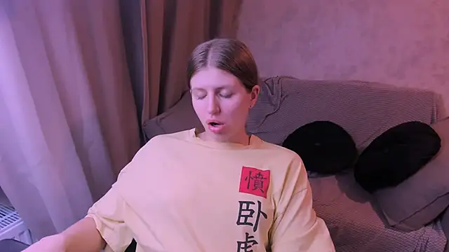 Snapshot of kirraa_ chatting on 2, 3, 2025 kirraa  online show from 2, 3, 2025