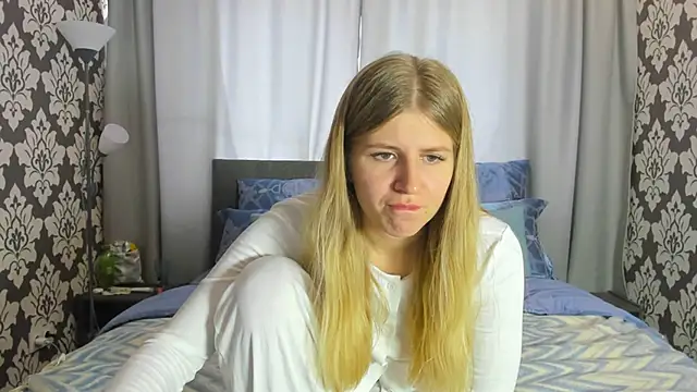 Snapshot of kirraa_ chatting on 20, 9, 2025 kirraa  online show from 20, 9, 2025