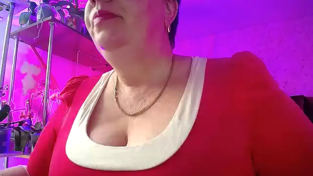  Sweet Woman online show from 2, 3, 2025