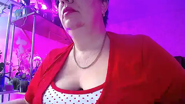  Sweet Woman online show from 12, 3, 2025