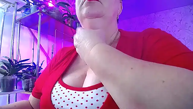  Sweet Woman online show from 18, 11, 2025