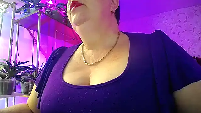  Sweet Woman online show from 24, 11, 2025