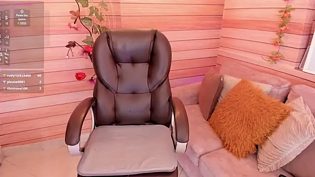 marien thomson  online show from 1, 3, 2025