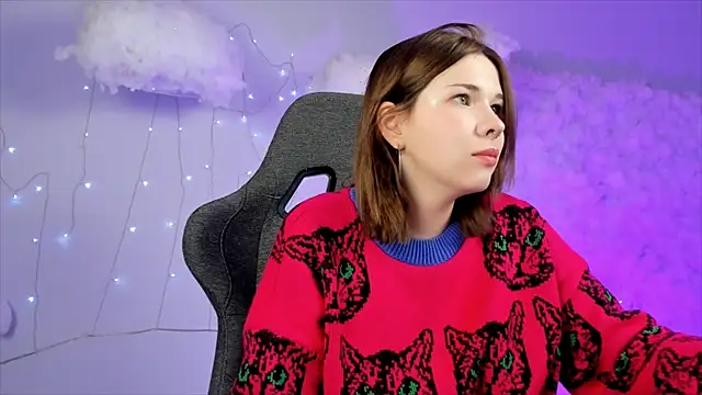 AliceSunday online show from 11, 2, 2025