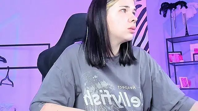 AliceSunday online show from 6, 11, 2025