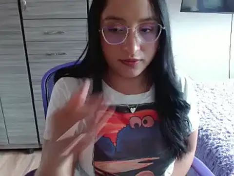 Snapshot of Nia-Cop chatting on 2, 1, 2025 Nia-Cop online show from 2, 1, 2025