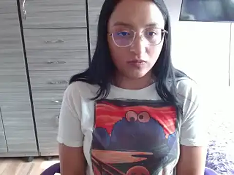 Snapshot of Nia-Cop chatting on 2, 1, 2025 Nia-Cop online show from 2, 1, 2025