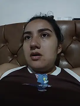 Hellen Alex online show from 4, 3, 2026