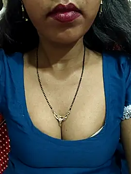 Snapshot of Sharmila-Singh chatting on 12, 7, 2026 Sharmila-Singh online show from 12, 7, 2026