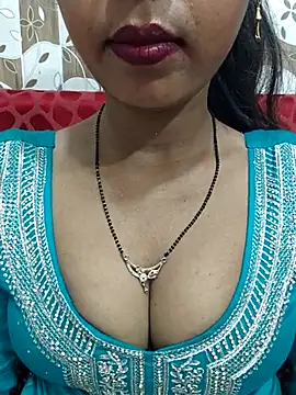 Snapshot of Sharmila-Singh chatting on 16, 7, 2026 Sharmila-Singh online show from 16, 7, 2026