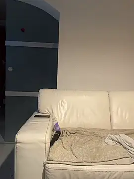 sissytrainz online show from 6, 4, 2026