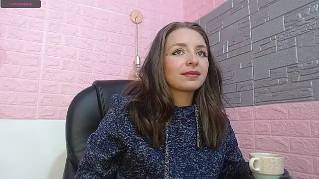 Snapshot of _isaabellaa chatting on 2, 2, 2025 isaabellaa online show from 2, 2, 2025