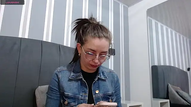Snapshot of _isaabellaa chatting on 23, 2, 2025 isaabellaa online show from 23, 2, 2025