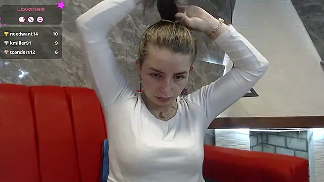 Snapshot of _isaabellaa chatting on 19, 3, 2025 isaabellaa online show from 19, 3, 2025