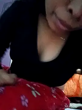 Snapshot of Queen_suman chatting on 5, 12, 2024 Queen suman online show from 5, 12, 2024