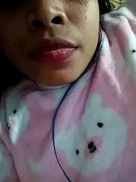 Snapshot of Queen_suman chatting on 11, 12, 2024 Queen suman online show from 11, 12, 2024