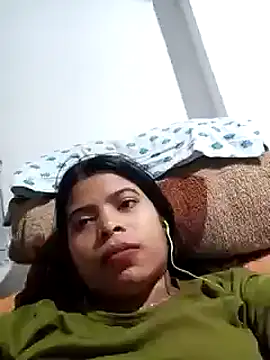 Snapshot of Queen_suman chatting on 21, 12, 2024 Queen suman online show from 21, 12, 2024