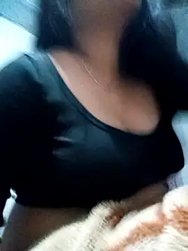 Snapshot of Queen_suman chatting on 23, 12, 2024 Queen suman online show from 23, 12, 2024