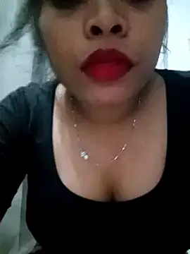 Snapshot of Queen_suman chatting on 23, 12, 2024 Queen suman online show from 23, 12, 2024