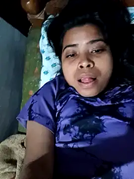 Snapshot of Queen_suman chatting on 28, 12, 2024 Queen suman online show from 28, 12, 2024